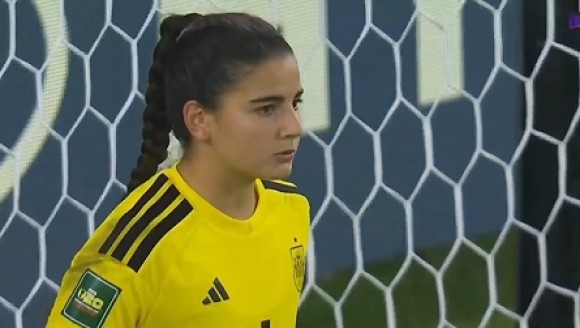 U20女足世界杯夺冠!西班牙点球4-3朝鲜,美女门将两扑点